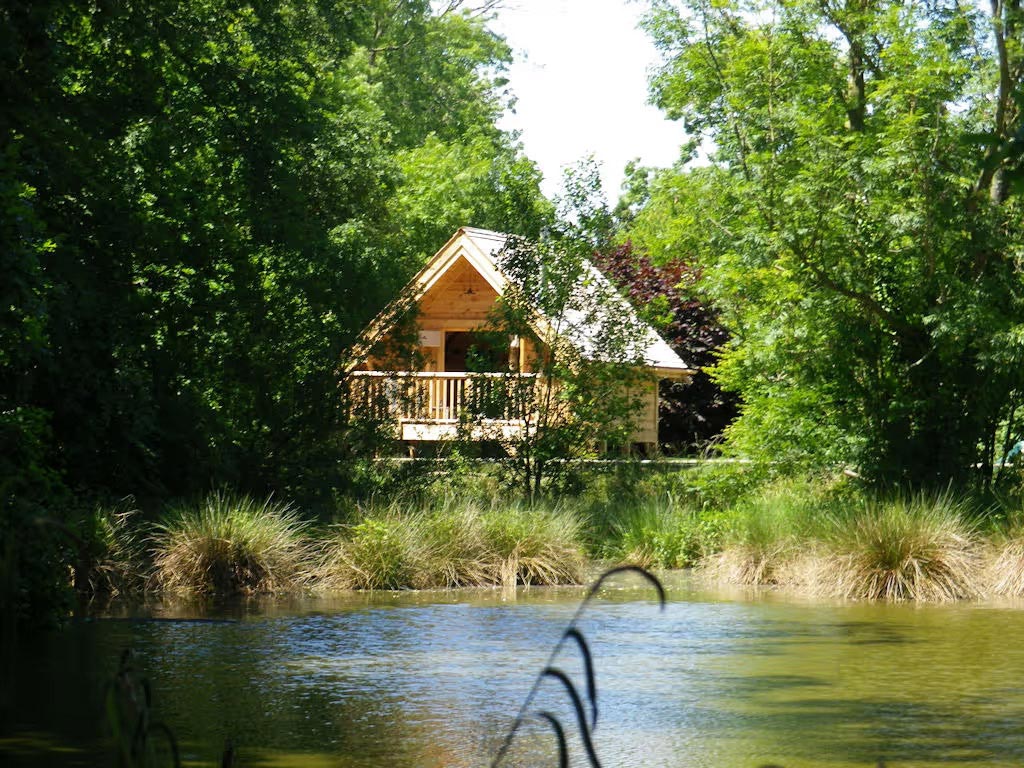 La Cabane de la Caroline · Saint-Gilles-de-la-Neuville, Normandie